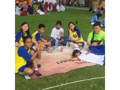 Monas