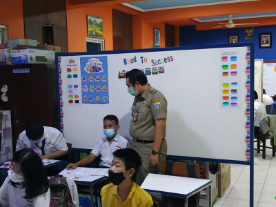 Kunjungan Pak Lurah Duri Selatan