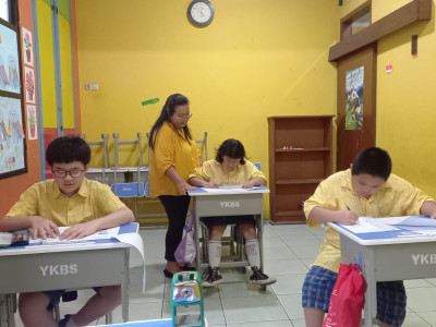 Ujian Siswa/I SLB Kasih Bunda
